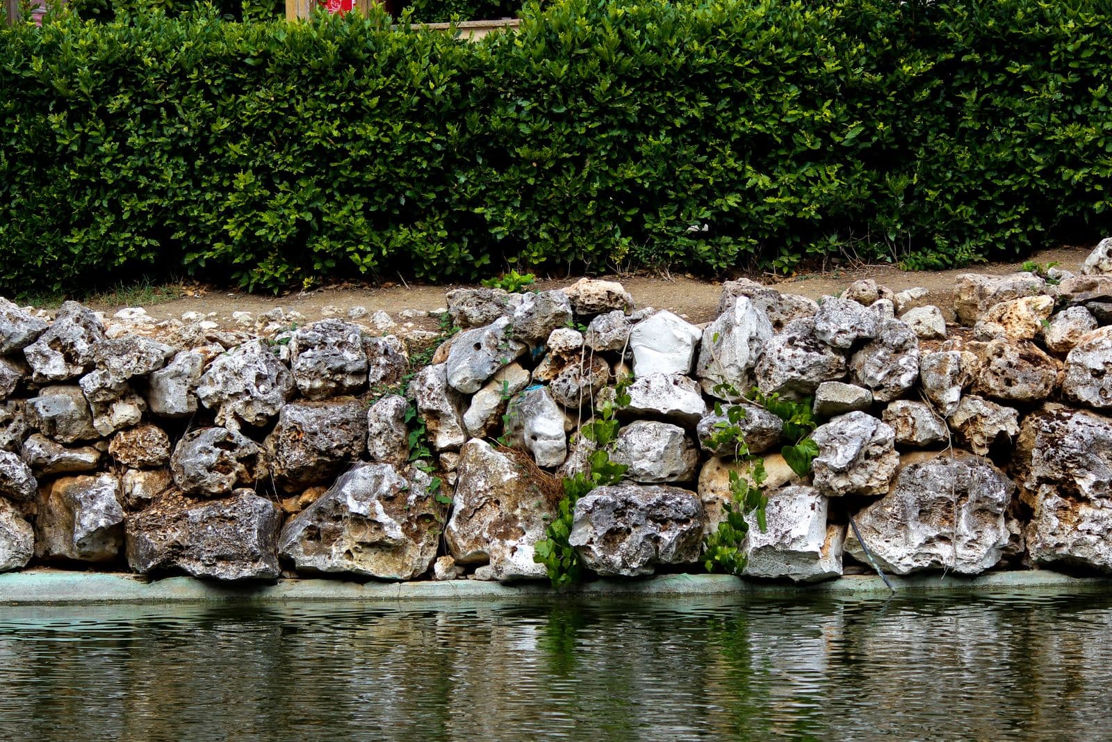 Backyard Terraced Retaining Wall — Retaining Walls project in Thompson's Station, TN